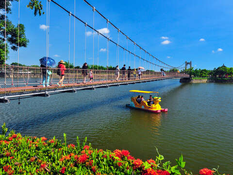 虎月吊橋