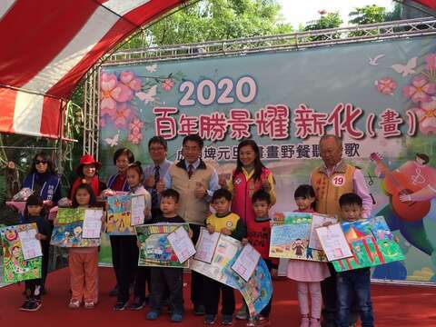 讓學童透過畫筆繪出臺灣第一水庫-虎頭埤的湖光山色